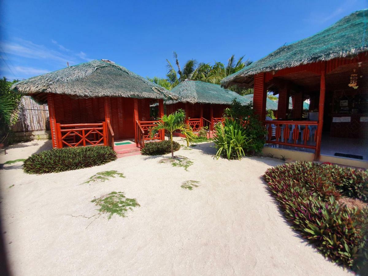 Pareja Tourist Inn Malapascua Eksteriør bilde